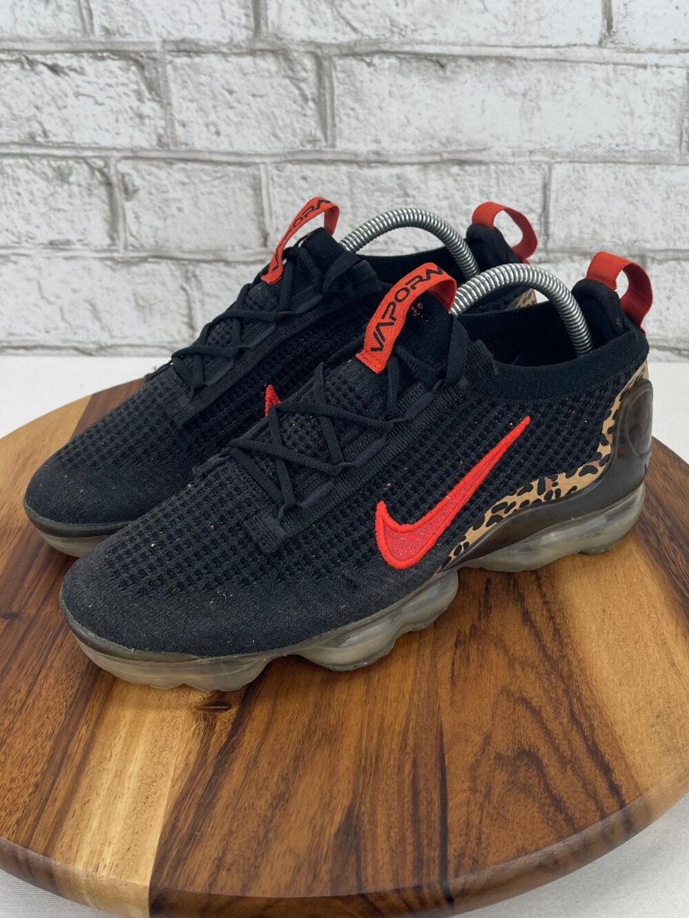 Nike Air VaporMax 2021 Flyknit Leopard Black Red DH4090-001 Women's Size 9